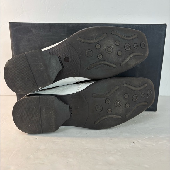 ALFANI Daytona White Leather Slip-on Shoes Size 7 - Picture 8 of 9